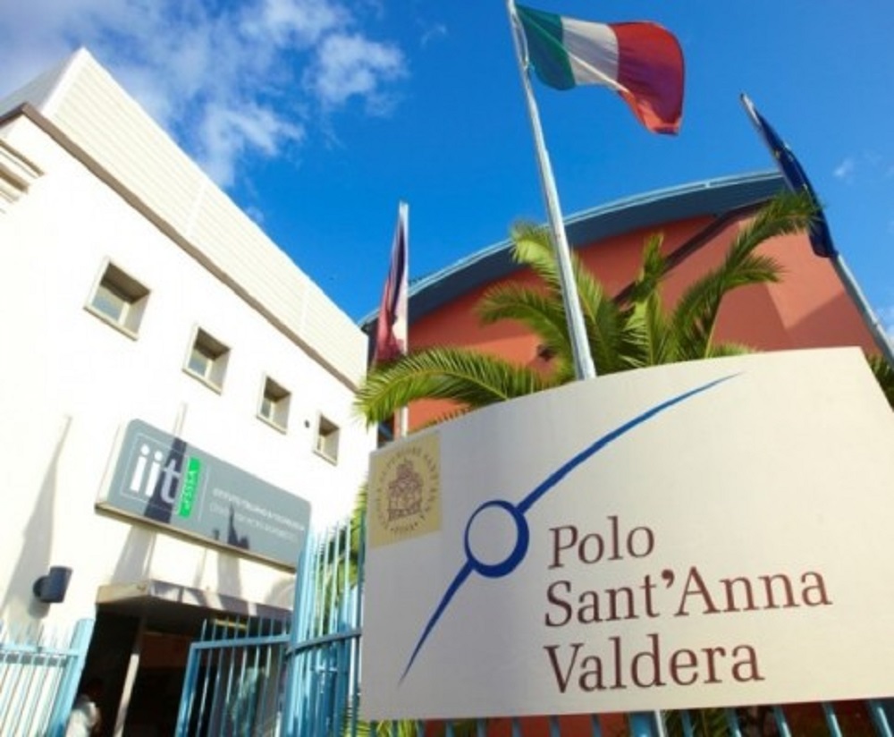 1000 santanna 5b8f62eaee7a 176856